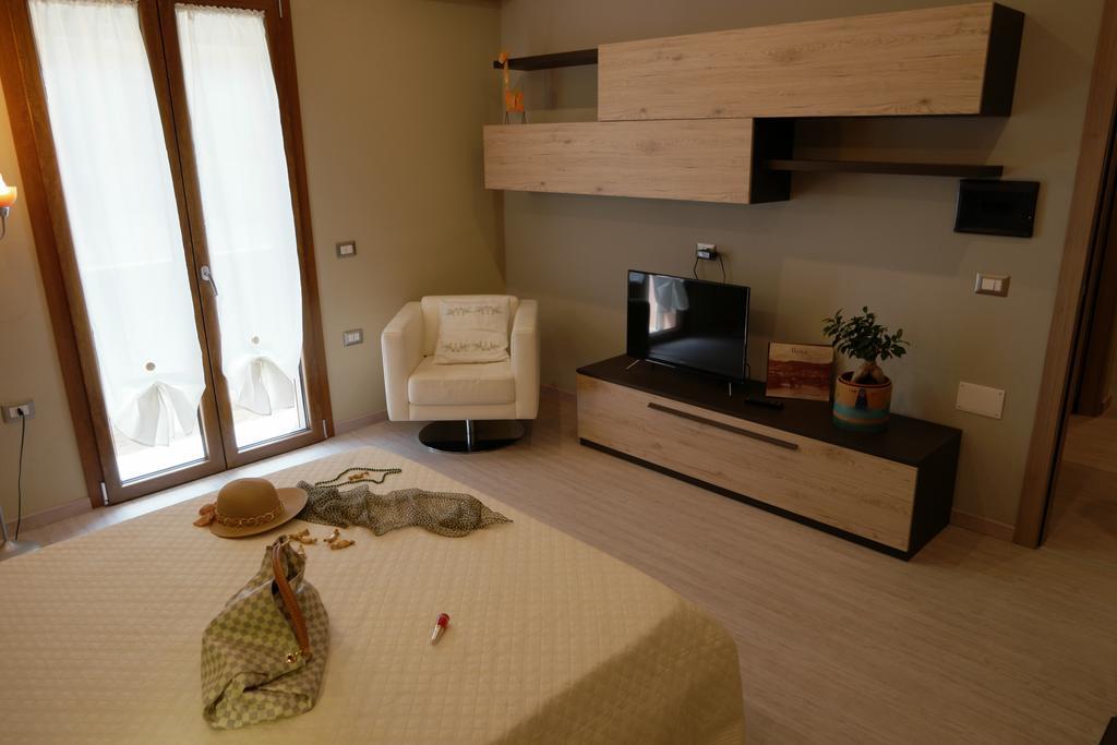 Luxury Home Bosa Marina ,Oristano Экстерьер фото
