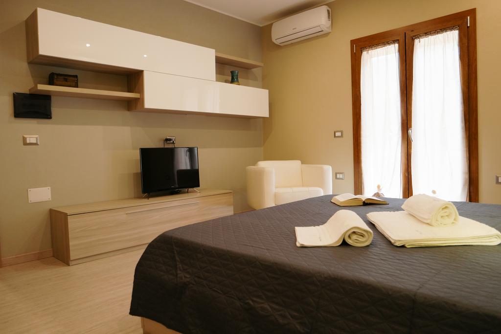 Luxury Home Bosa Marina ,Oristano Экстерьер фото