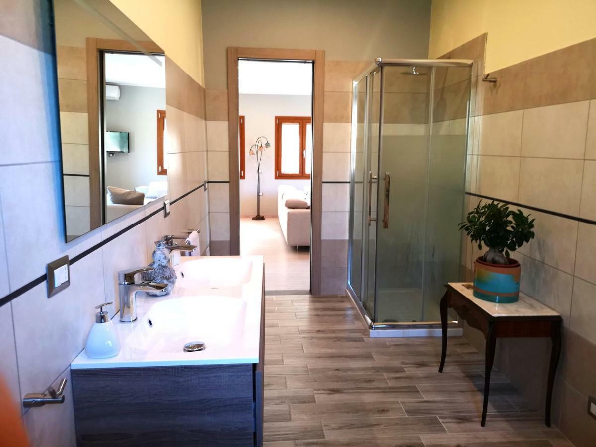 Luxury Home Bosa Marina ,Oristano Экстерьер фото