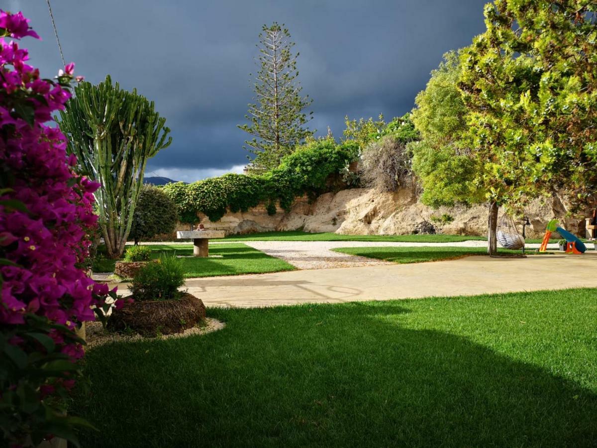 Luxury Home Bosa Marina ,Oristano Экстерьер фото